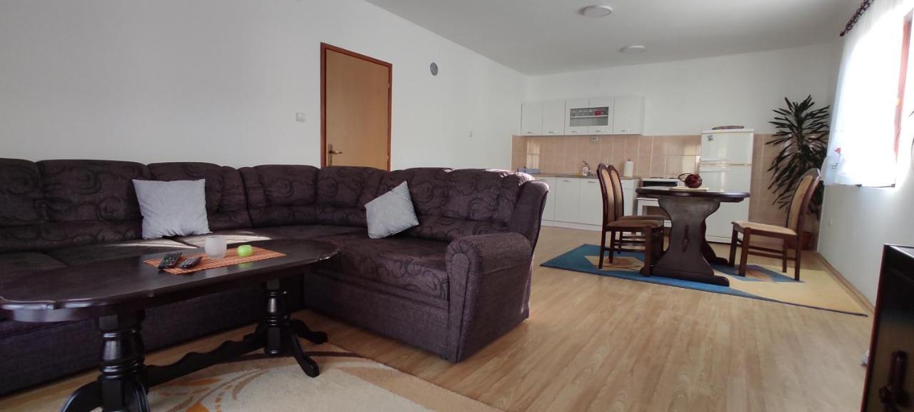 Apartman Jovanovic Bajina Basta Buitenkant foto